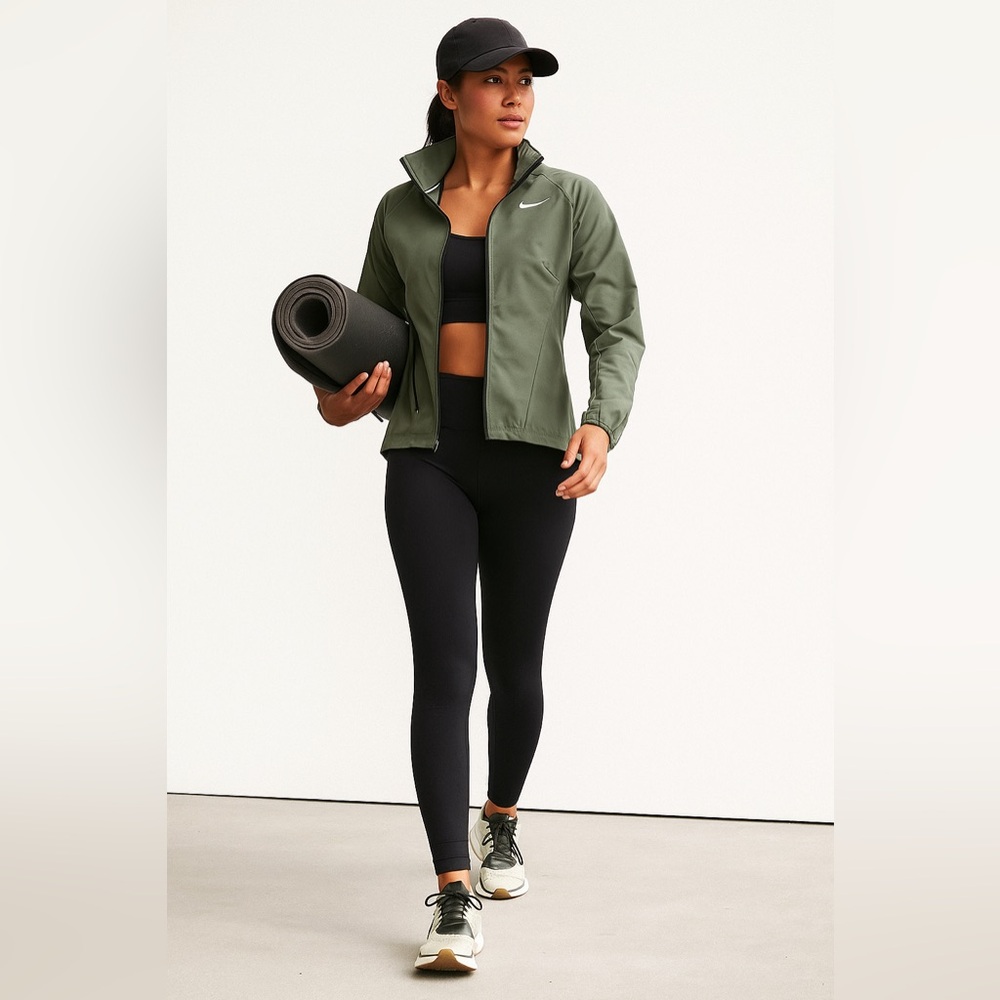 Nike Run Windbreaker